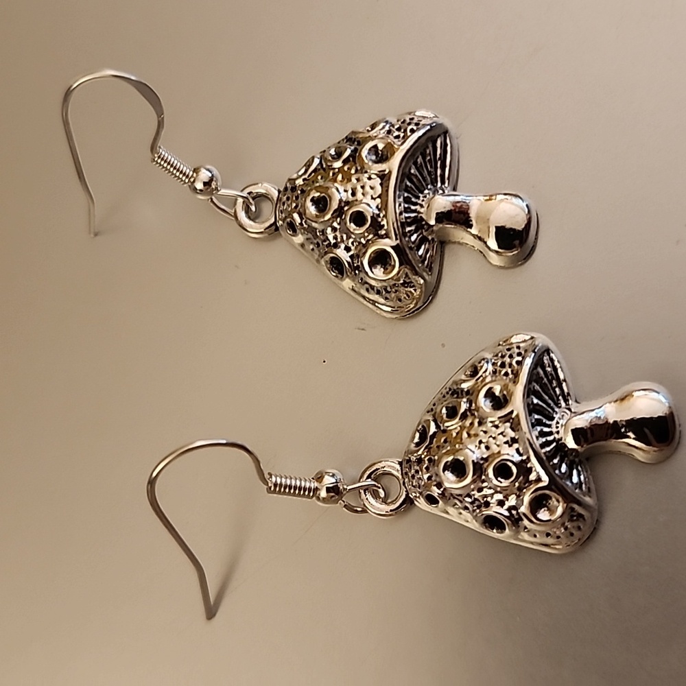 Fairy Garden Mushroom,Lattice Silver,  Earrings,